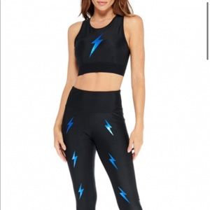 Electric Yoga Layla all over bolt set